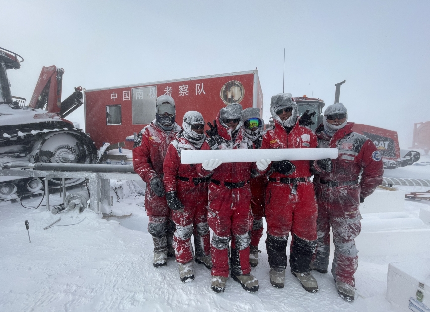 次南极考察队“雪龙”号凯旋九游会j9ag中国第41(图3) 次南极考察队“雪龙”号凯旋九游会j9ag中国第41(图3)